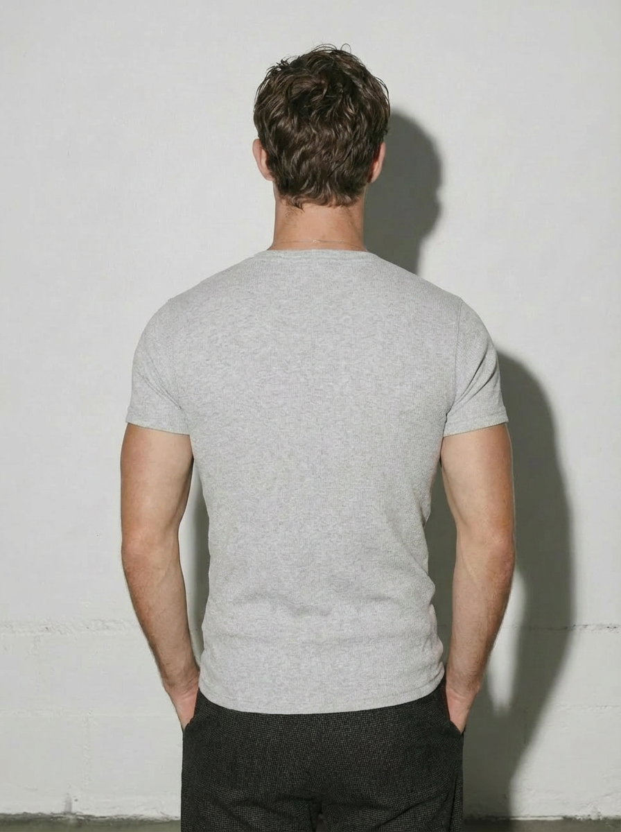 The Slim Crop Henley | Gray