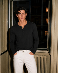 The Cashmere Blend Longsleeve Henley | Black
