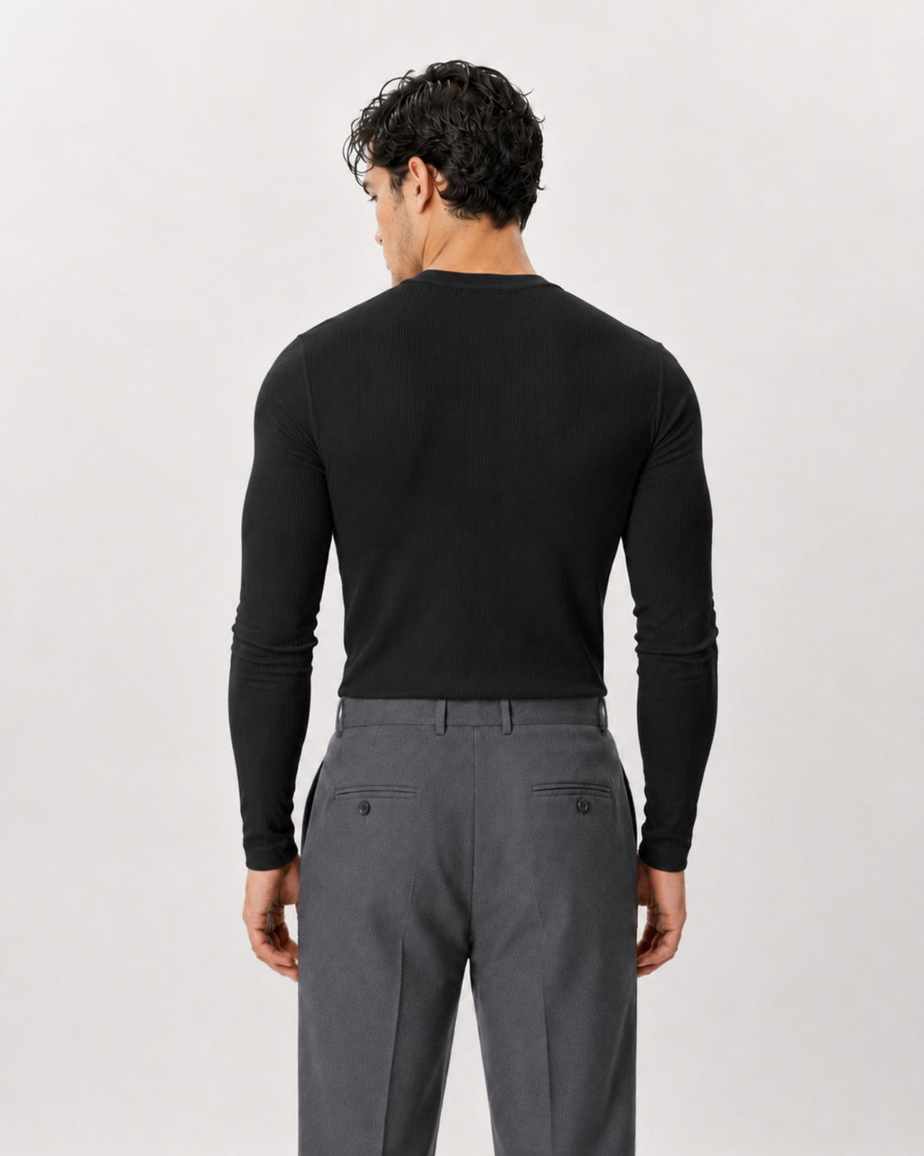 The Slim Crop Henley Longsleeve | Black