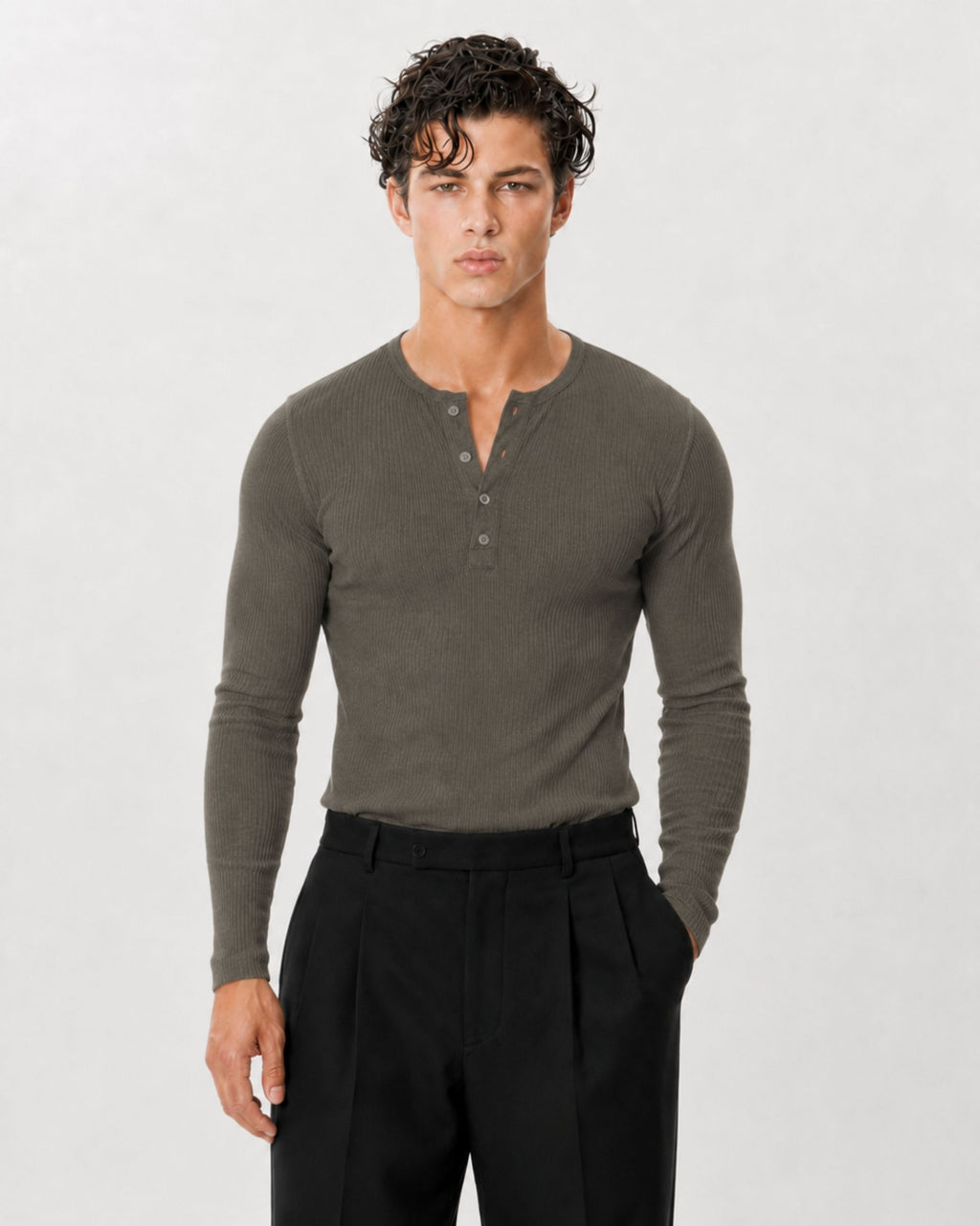 The Slim Crop Henley Longsleeve | Olive
