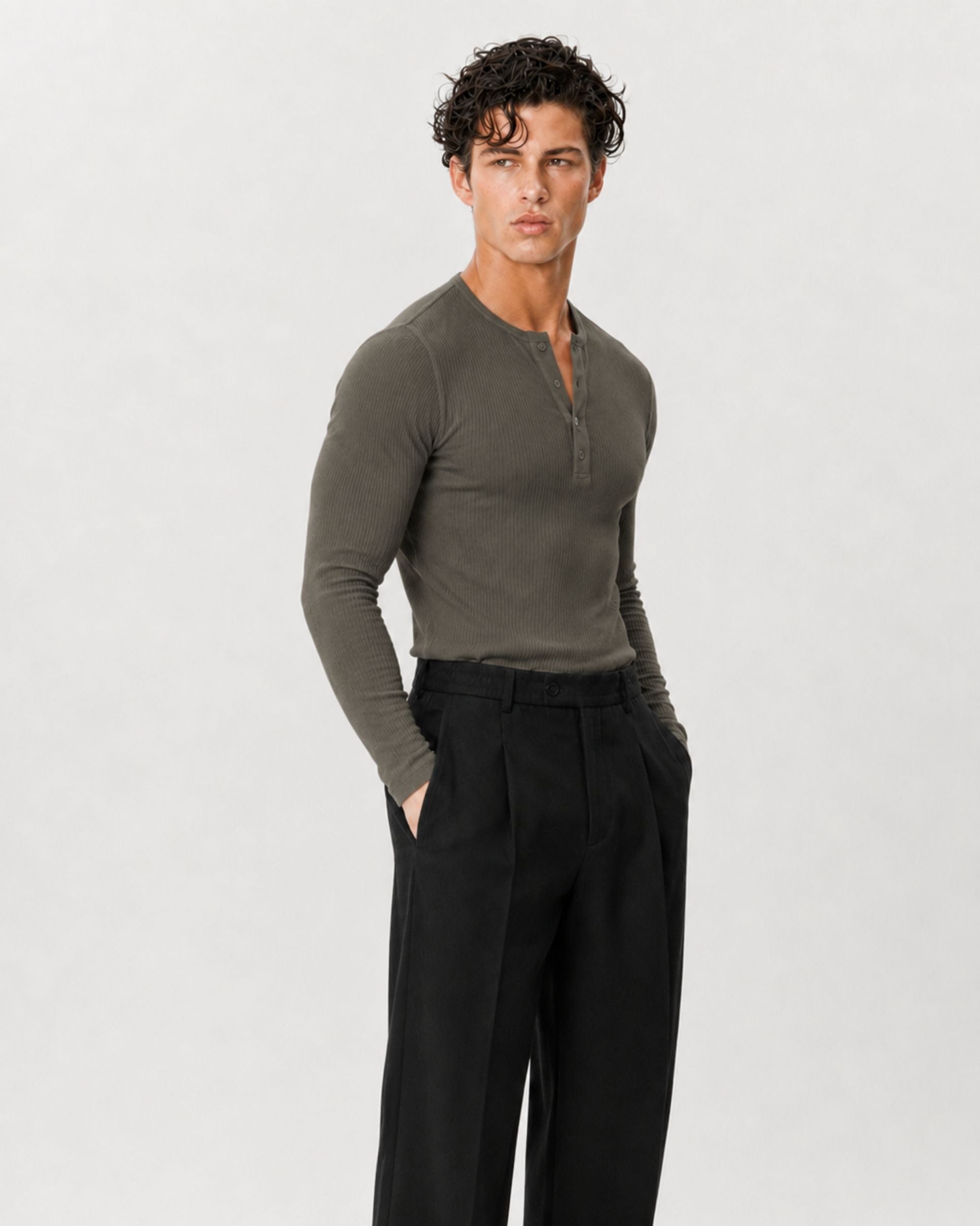 The Slim Crop Henley Longsleeve | Olive