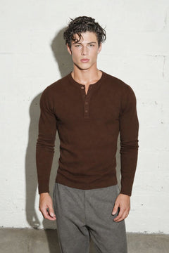The Slim Crop Henley Longsleeve | Brown